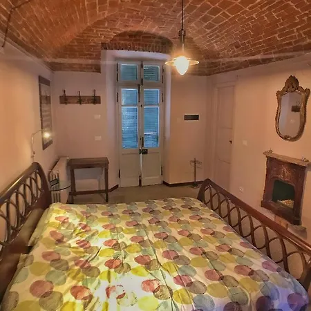 Cavallotti 1798 : Guest house Valenza